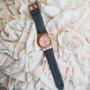 Michael Kors Womens Rose Gold Watch